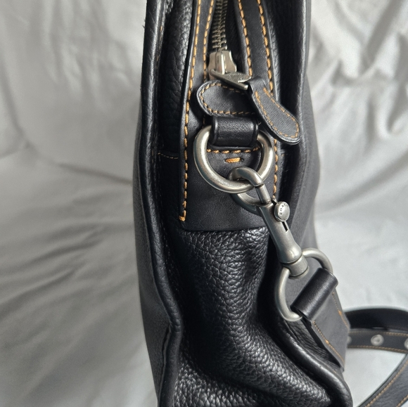 Coach 1941 Rogue Brief  Glovetanned Pebbled Leather Black style 11104 - Picture 4 of 12